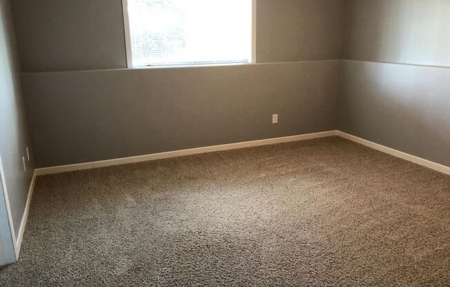 3 Bed, 3 Bath Townhome in West Fargo!