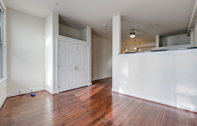 1 bed, 1 bath, 719 sqft, $1,220, Unit 203