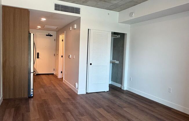Studio, 1 bath, 362 sqft, $1,995, Unit 310