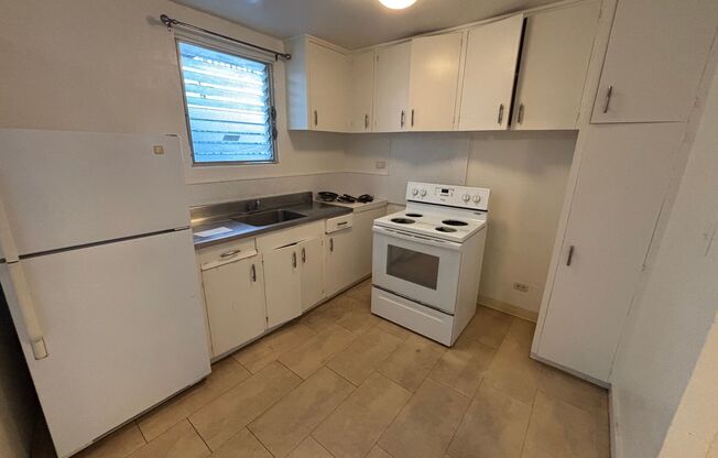 1 bed, 1 bath, 550 sqft, $1,450, Unit C