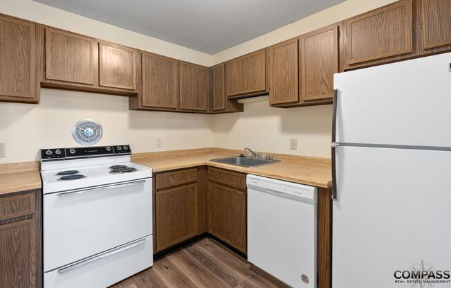 1 bed, 1 bath, 709 sqft, $1,045, Unit 2214-319