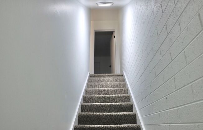 2 beds, 1.5 baths, 940 sqft, $1,500, Unit 09