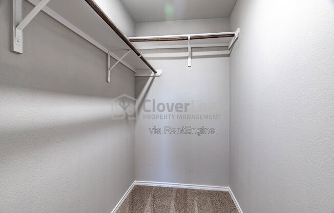 3 beds, 2.5 baths, 1,261 sqft, $1,397, Unit 24