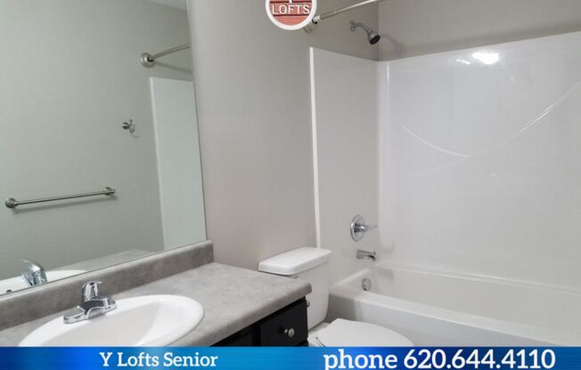 2 beds, 1 bath, 808 sqft, $1,140, Unit 001