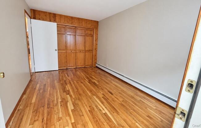 2 beds, 1 bath, 779 sqft, $4,800, Unit 1