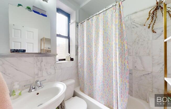1 bed, 1 bath, $4,150, Unit 83