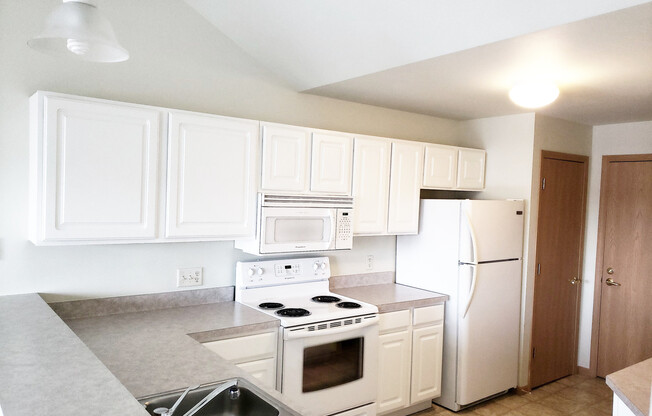 Studio, 1 bath, 502 sqft, $1,290, Unit 202-104