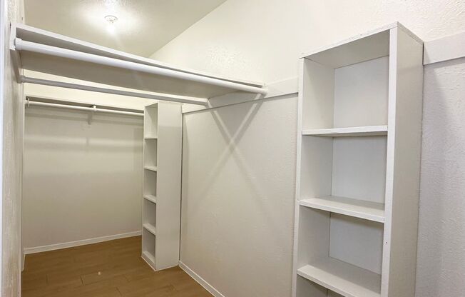 1 bed, 1 bath, 660 sqft, $1,239, Unit OPA-236