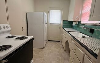 1 bed, 1 bath, $1,050