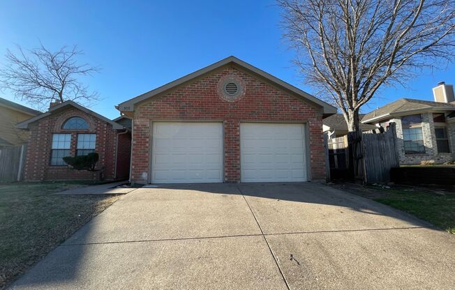 Nice Single Family in Cedar Hill