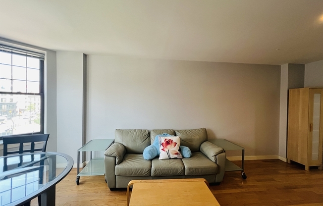 534 Commonwealth Ave
