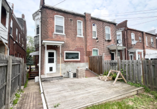 719 W BROAD ST
