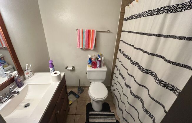 1 bed, 1 bath, $995, Unit 224