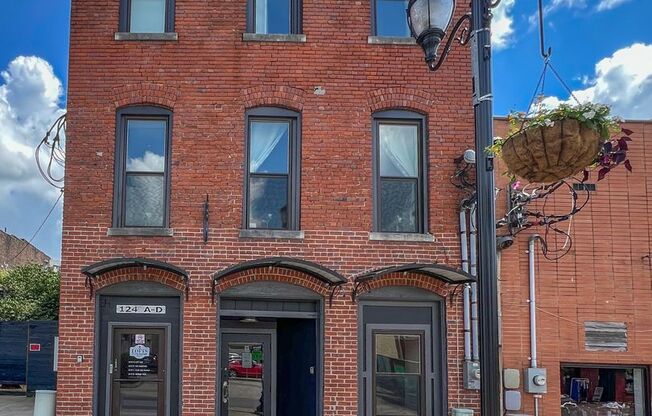 124 Strawberry Alley