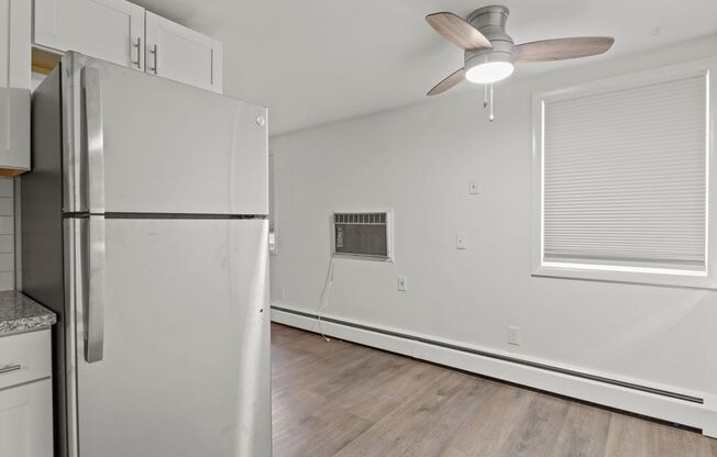 1 bed, 1 bath, $1,150, Unit 2669-3