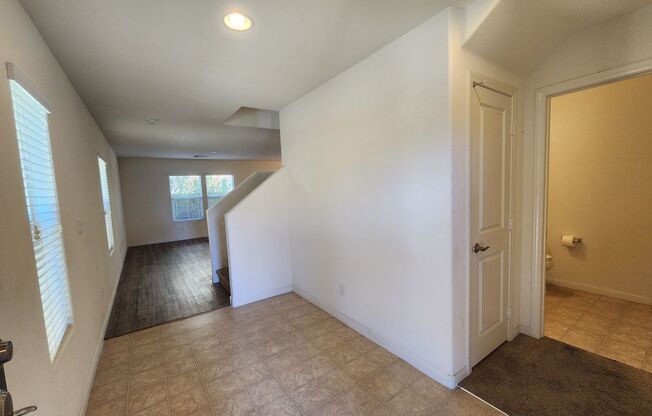 Lovely Two Story Home in Mountain Edge Community