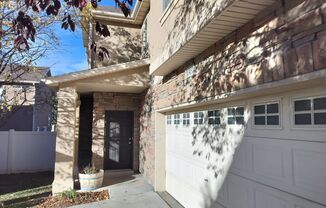 4 beds, 3 baths, $2,395