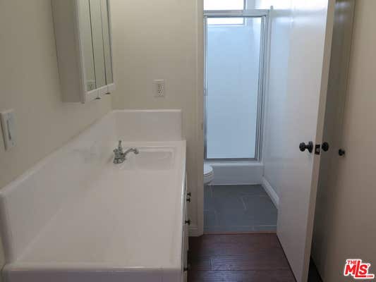 12492 Gilmore Ave Apt 4