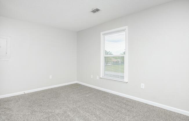 2 beds, 2 baths, 1,200 sqft, $1,165