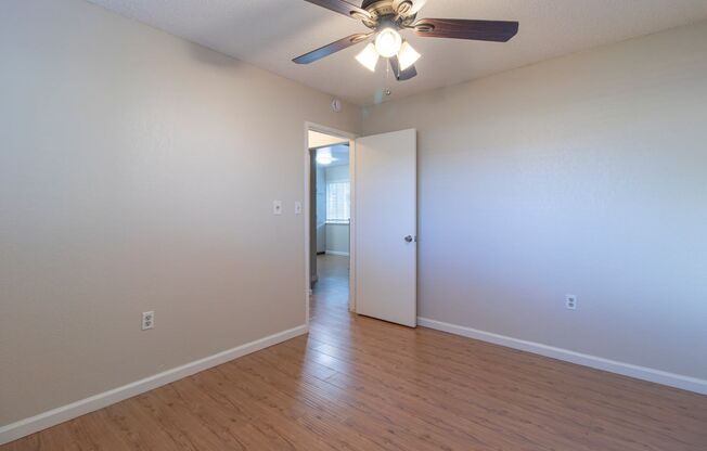 2 beds, 1 bath, 750 sqft, $1,725, Unit 4560