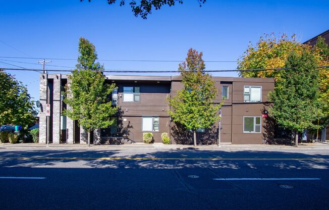 Studio, 1 bath, 360 sqft, $1,195, Unit 5625-102