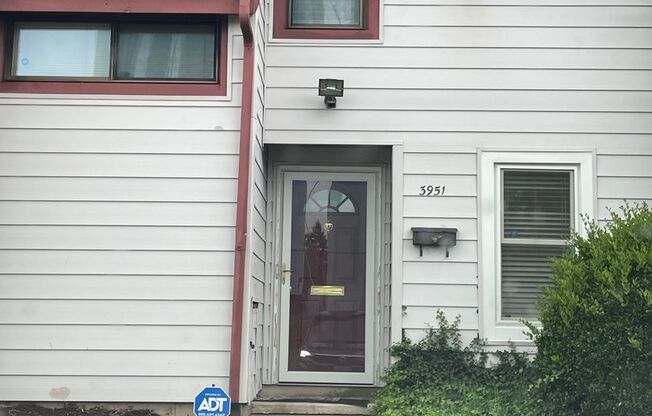 Available Now! 2 Bed, 1.5 Bath Townhome | Northside RVA