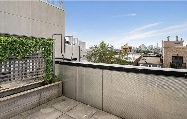 95 KINGSLAND AVE