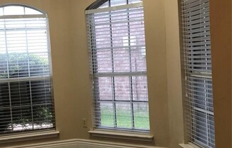 5109 Waltham Court