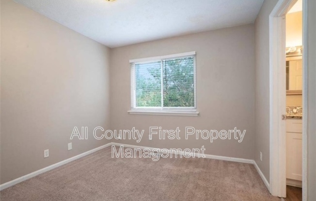 2082 MARBLE ARCH DR