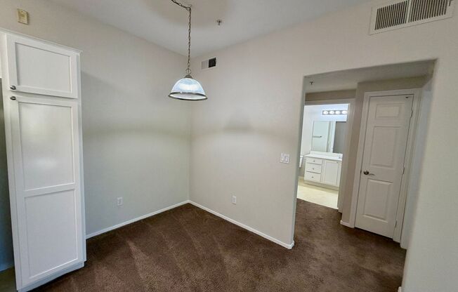 2 beds, 2 baths, $1,550, Unit # 6231