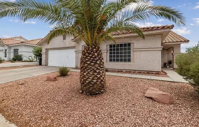 SINGLE STORY 3BD 3 BTH HOME IN HENDERSON!