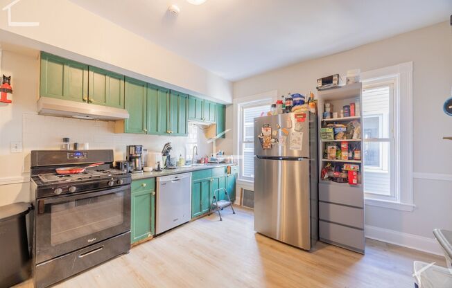 Spacious Apt w. Bonus office!  Heat and Hot Water Included!  Near T