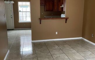 2 beds, 2 baths, $795, Unit #2