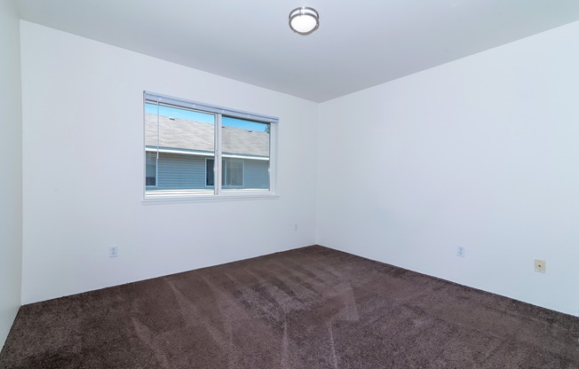 University Place (Renovated) Bedroom