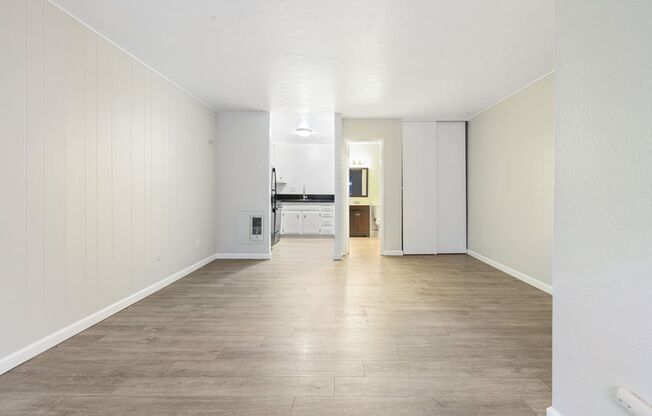 2525 Broadway