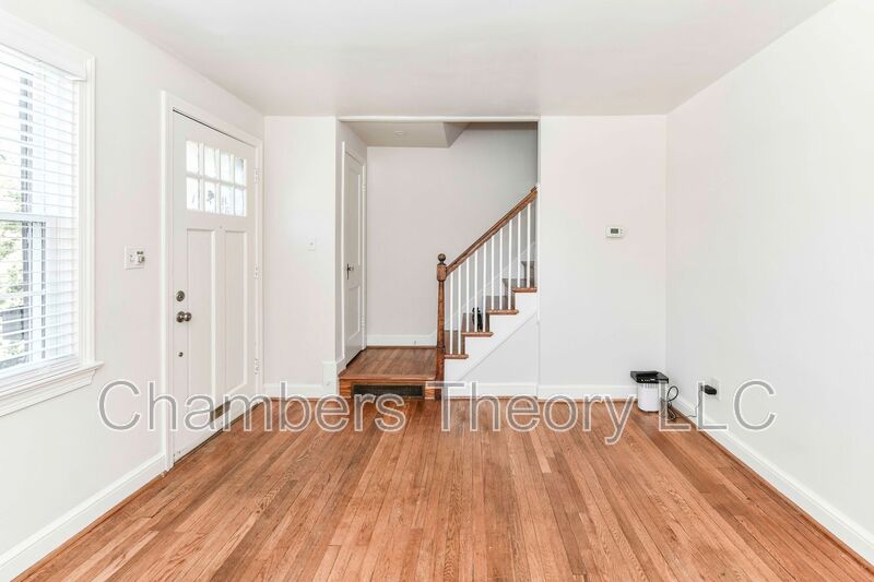 2051 N BRANDYWINE ST