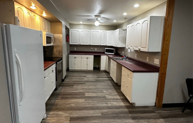 1 bed, 3.5 baths, 165 sqft, $500, Unit Bedroom 06 - Bedroom 6