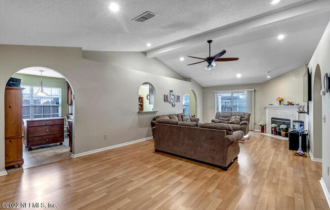 11927 BLUE SPRUCE CT