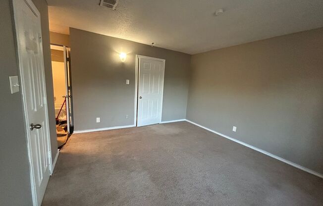 2 beds, 1.5 baths, 1,150 sqft, $1,185, Unit 206