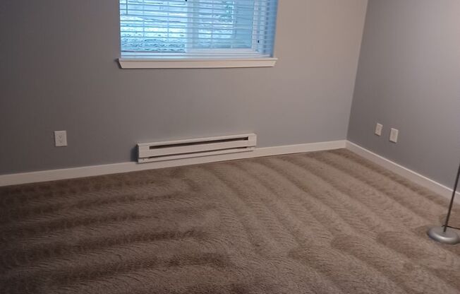 Luxurious Des Moines Living 3Bed 1.75Bath 1,156 SF