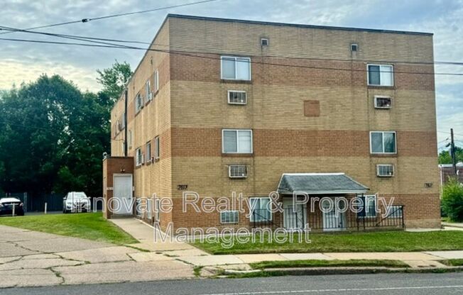 7613 WHITAKER AVE