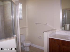 2 beds, 2 baths, $2,450