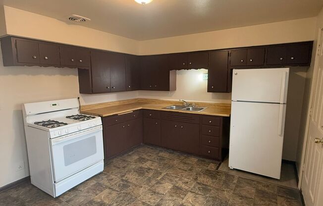 JNF 7017 N. Teutonia Ave.