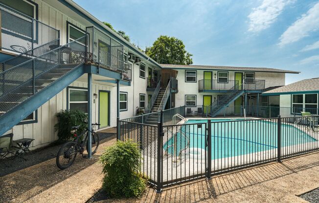 Zilker Capri Apts.