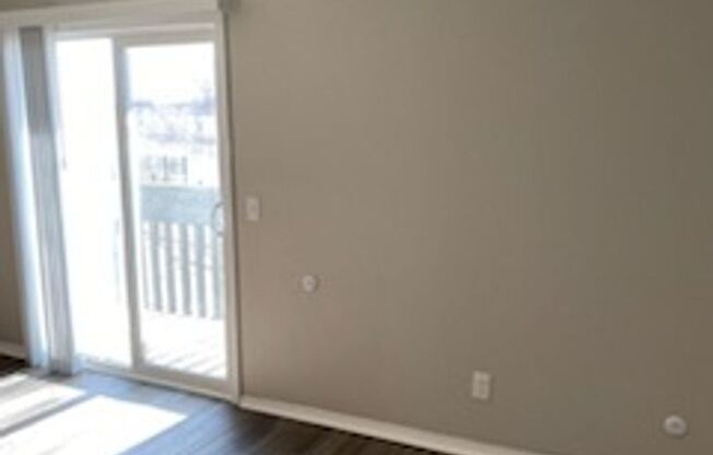 1 bed, 1 bath, 630 sqft, $749, Unit 2723-205