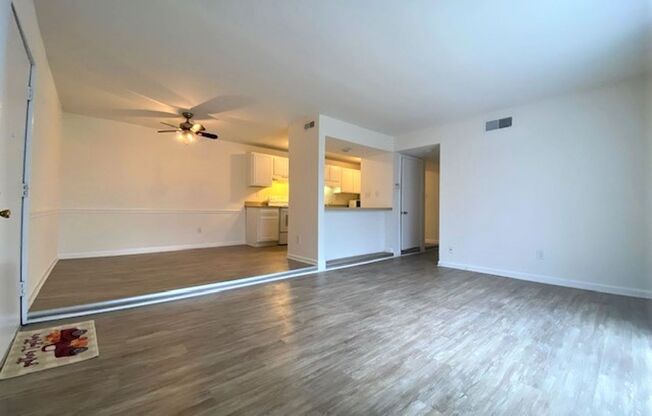 High Meadows - Spacious 2 bed, 1.5 bath Garden condo 2nd floor
