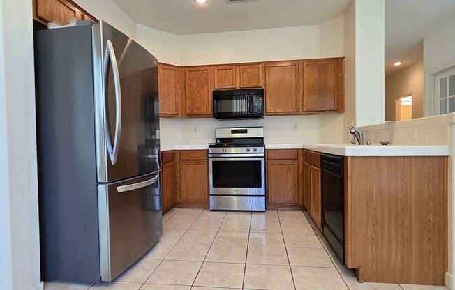 3 beds, 3 baths, $2,395