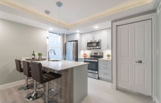 1133 E COLUMBIA AVE Unit 506