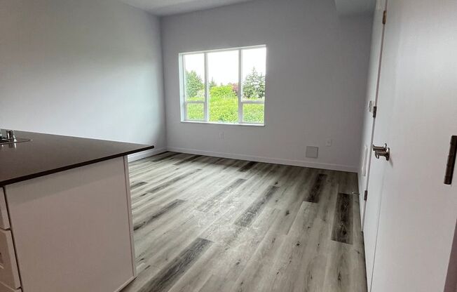 Beautiful 1, 2 and 3 bedroom homes available near Clark College!