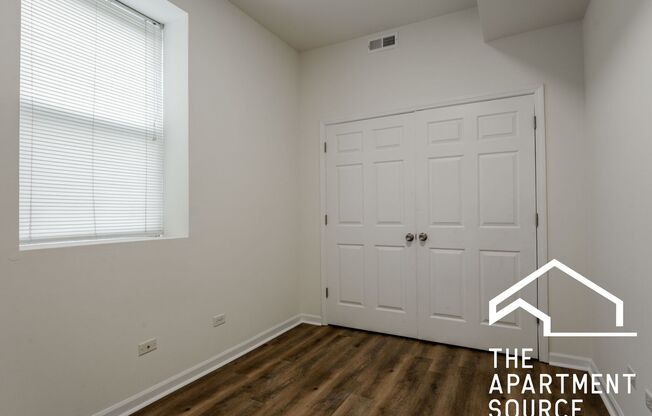 3 beds, 2 baths, $2,895, Unit GDN